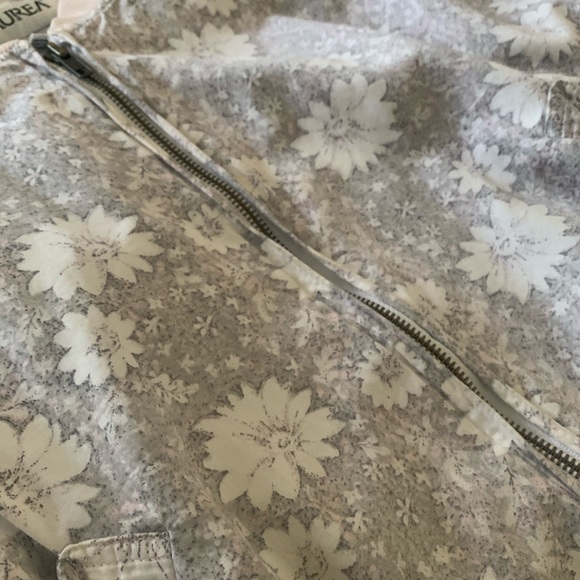 Vintage Gray Floral Bomber - Picture 3 of 4